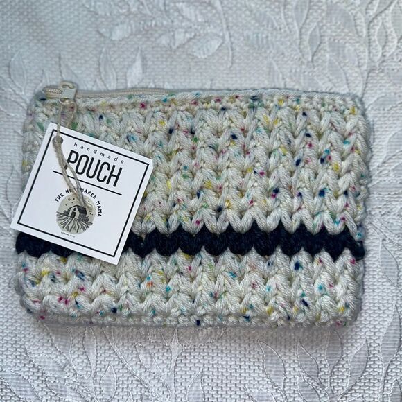 Handmade Crochet Pouch - Picture 1 of 4